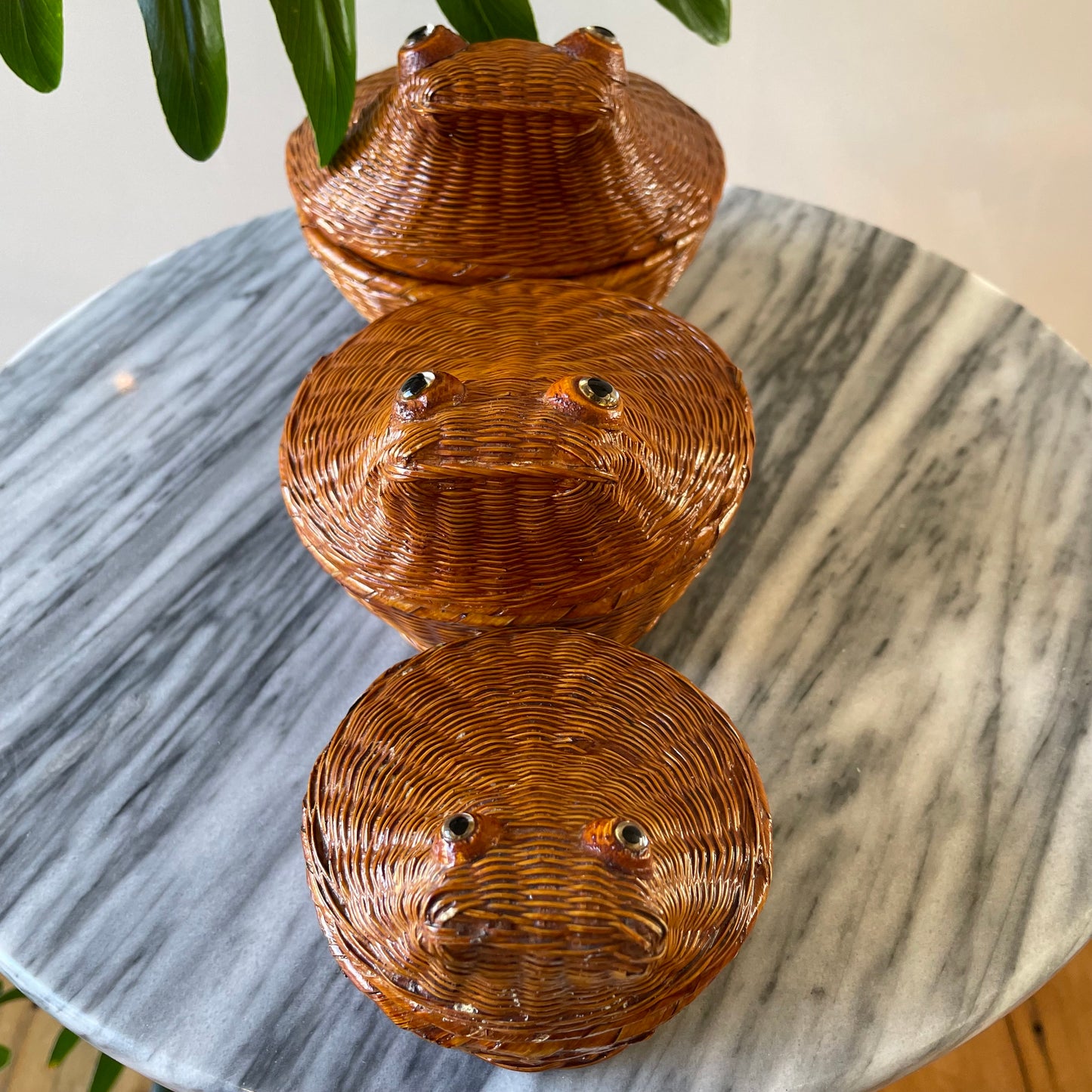 Kitchy nesting frog baskets - Chinese stacking baskets