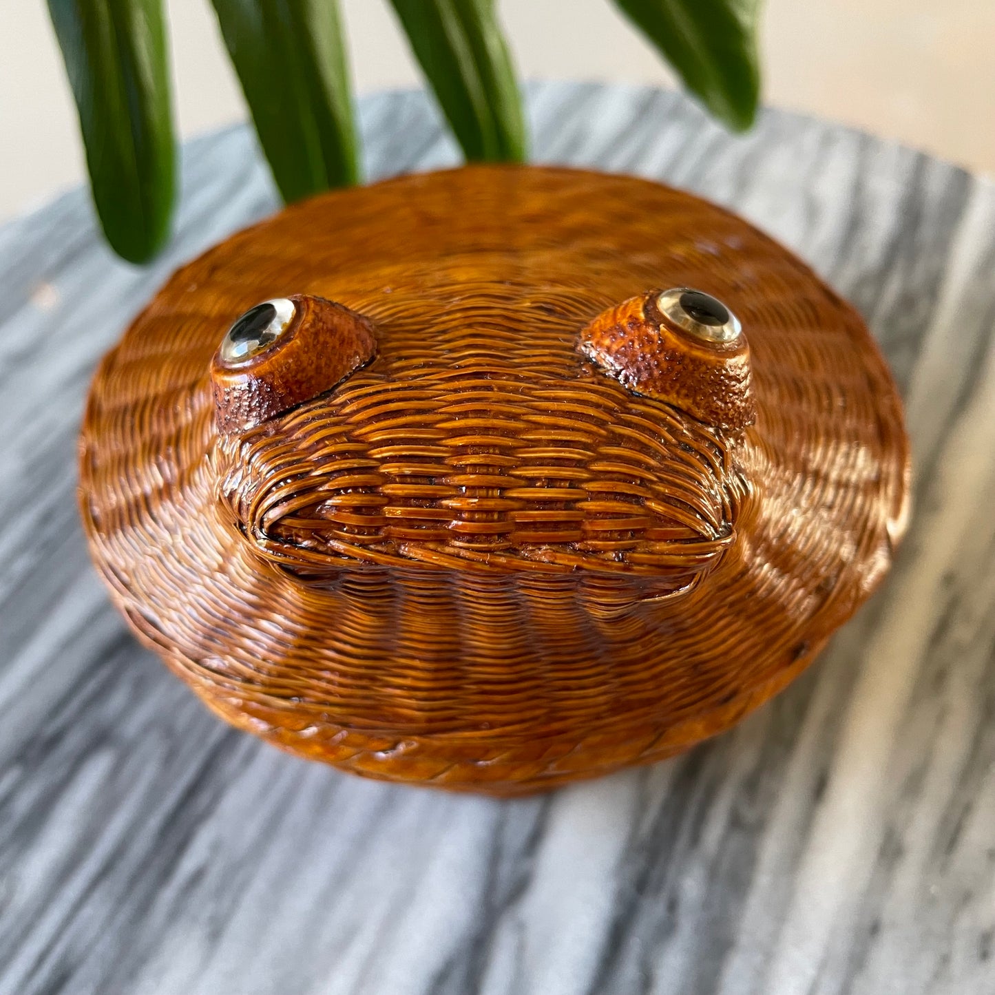 Kitchy nesting frog baskets - Chinese stacking baskets