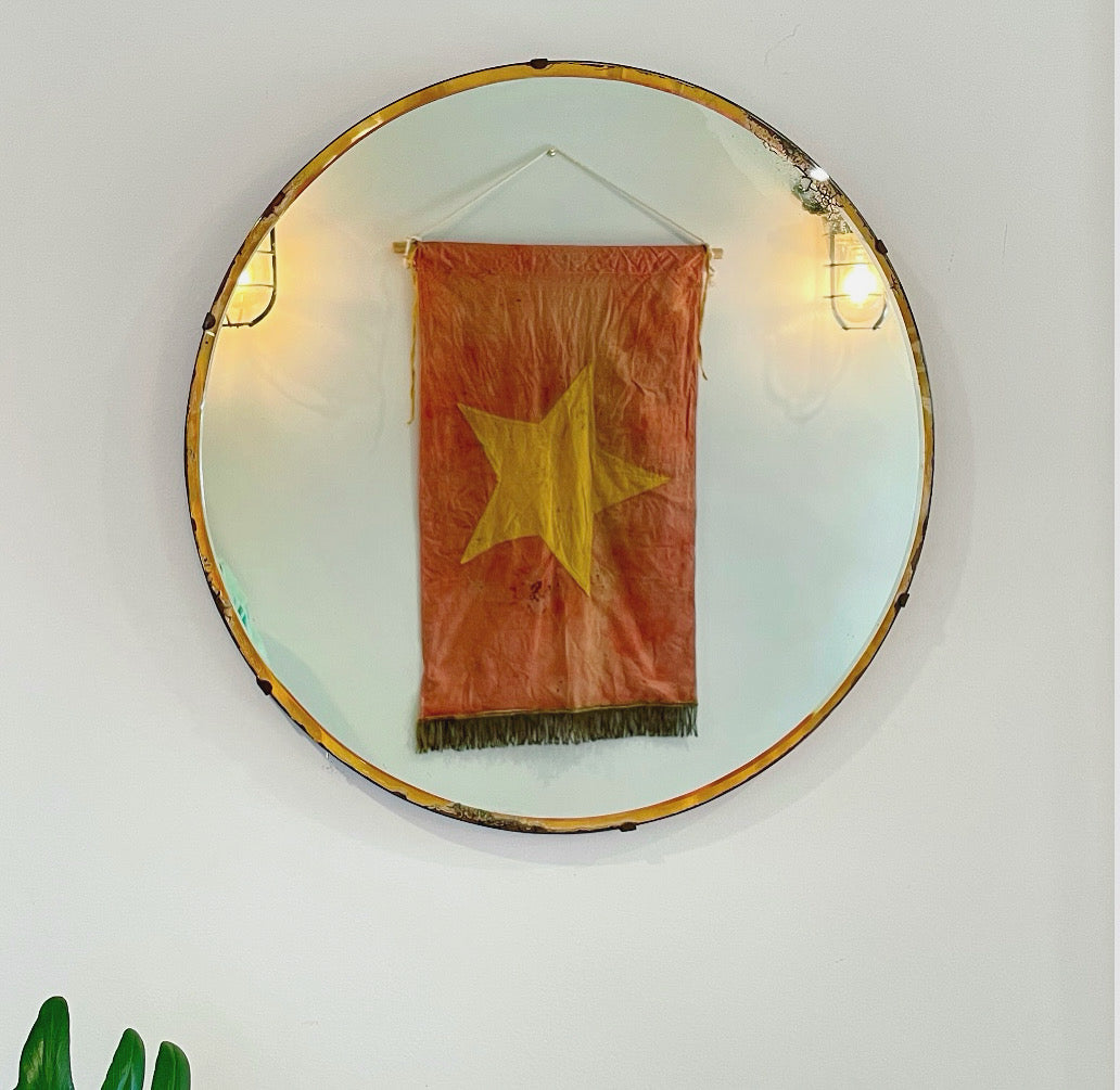 18 inch round antoque mirror with beveled edges