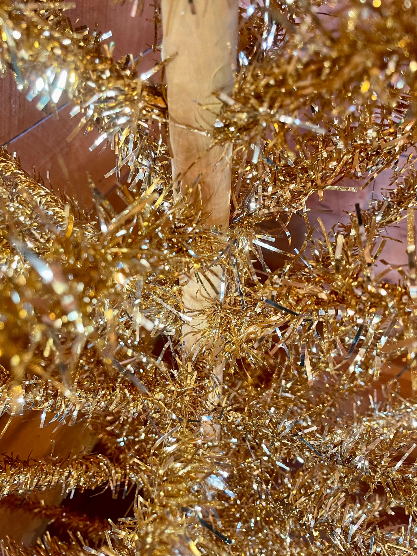 Rare 6’ Gold midcentury modern Christmas Tree - golden stainless tinsel Xmas tree
