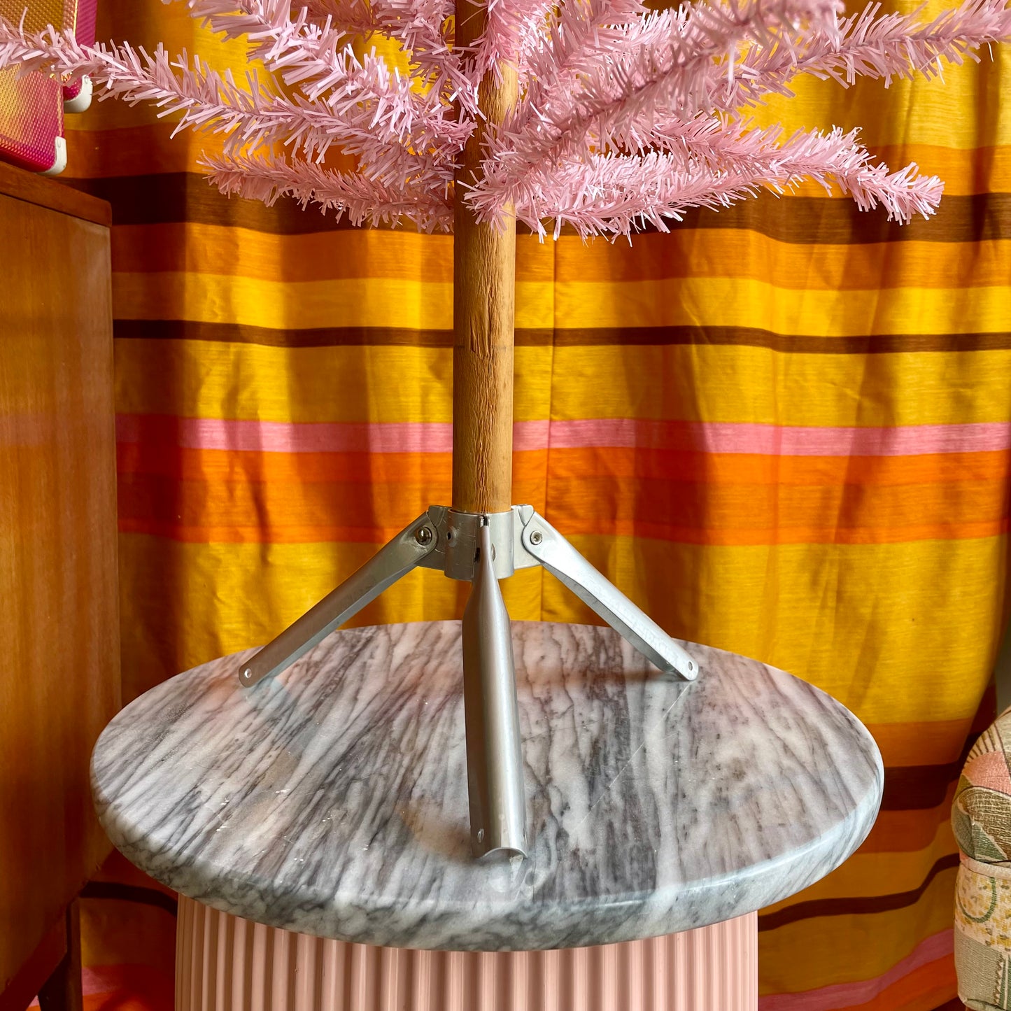 Pink Christmas tree - vintage 1980’s MCM-look Xmas tree