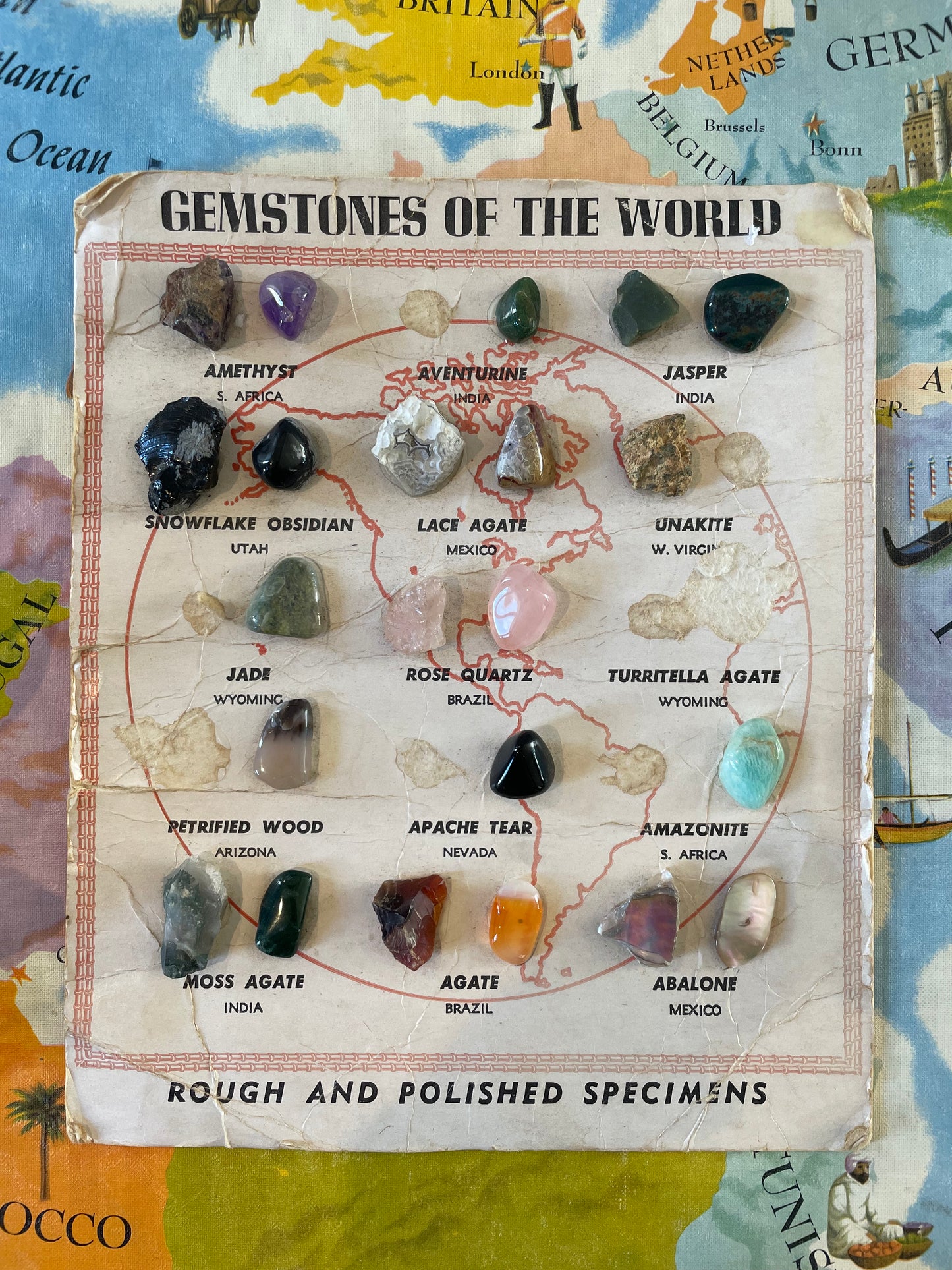 Vintage 1960s Gemstones of the World rock collection - Geology rock specimen sample card