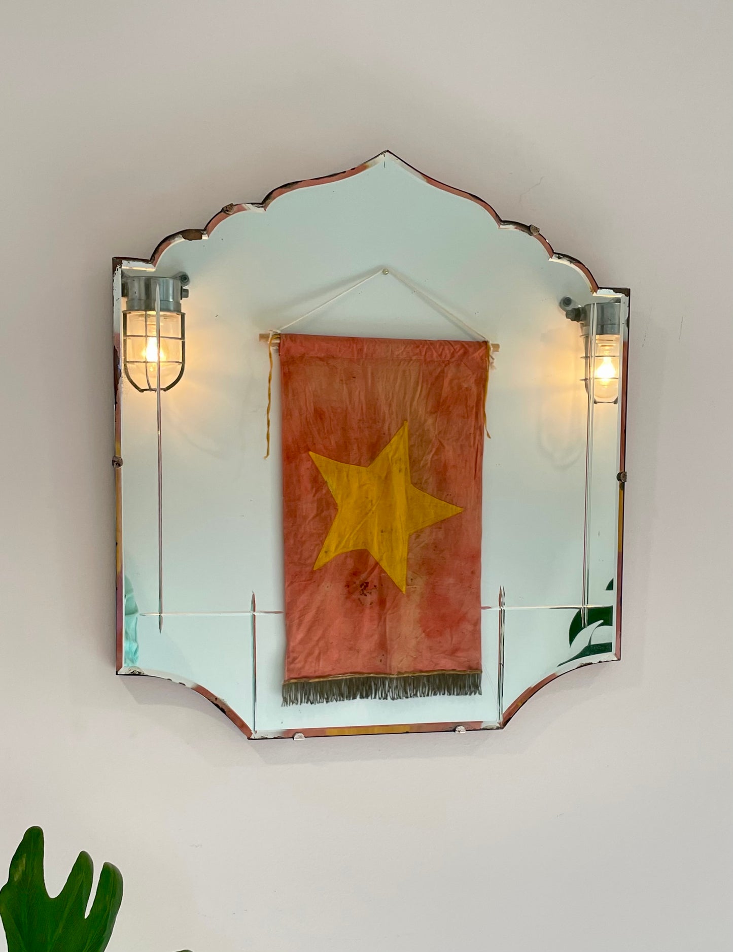 Turkish Delight - vintage Art Deco mirror with stylized pointed arch shape