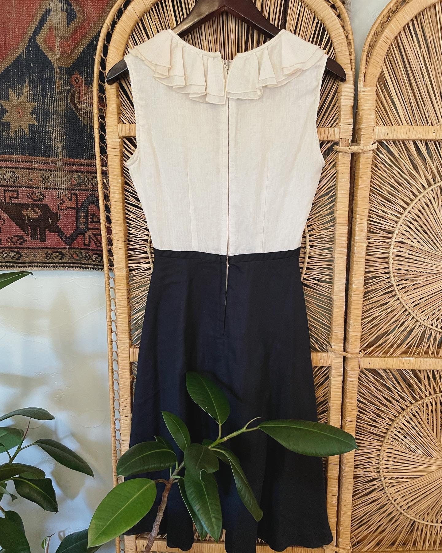 Cream & navy Ruffle top 1950s dress - F-3