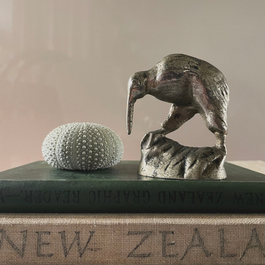 Vintage metal kiwi bird - New Zealand kiwi figurine / paperweight statue