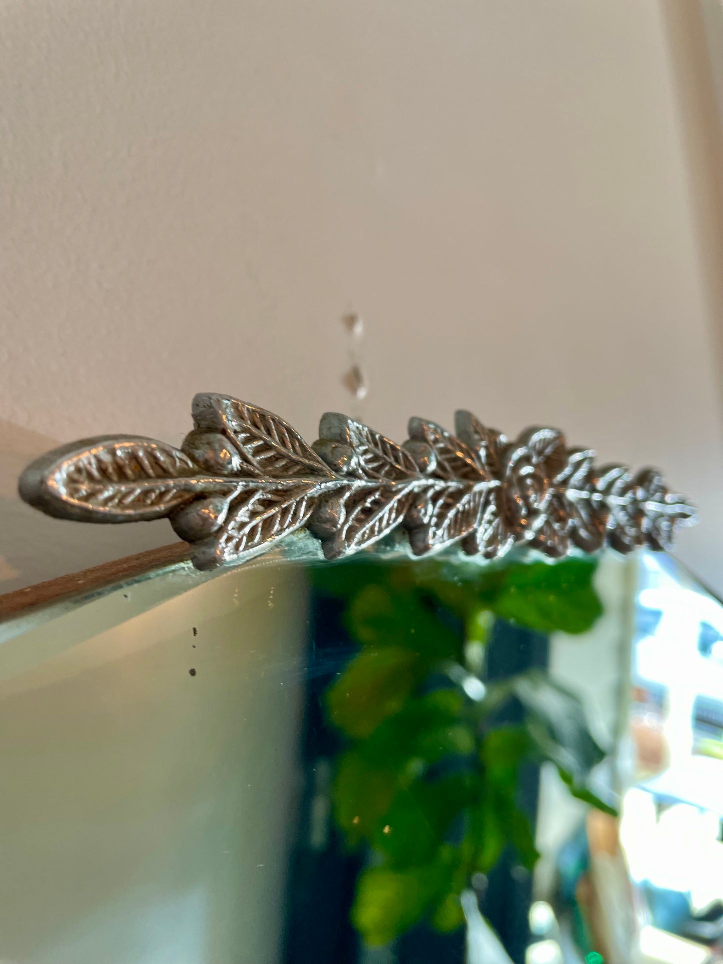Briar Rose - Art Deco mirror with decorative rose crown metal topper