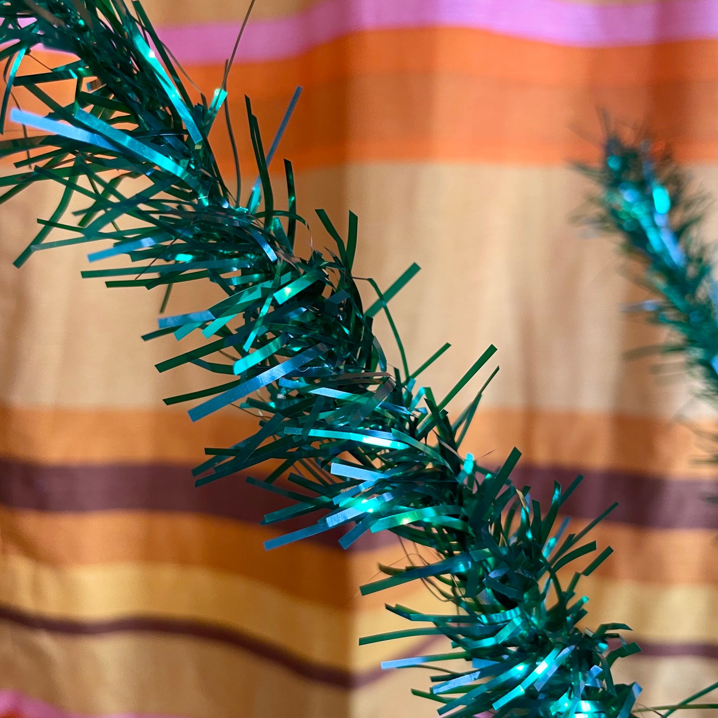 Evergreen tree - Sparkly green vintage Christmas tree - 4 foot midcentury modern aluminum Xmas tree