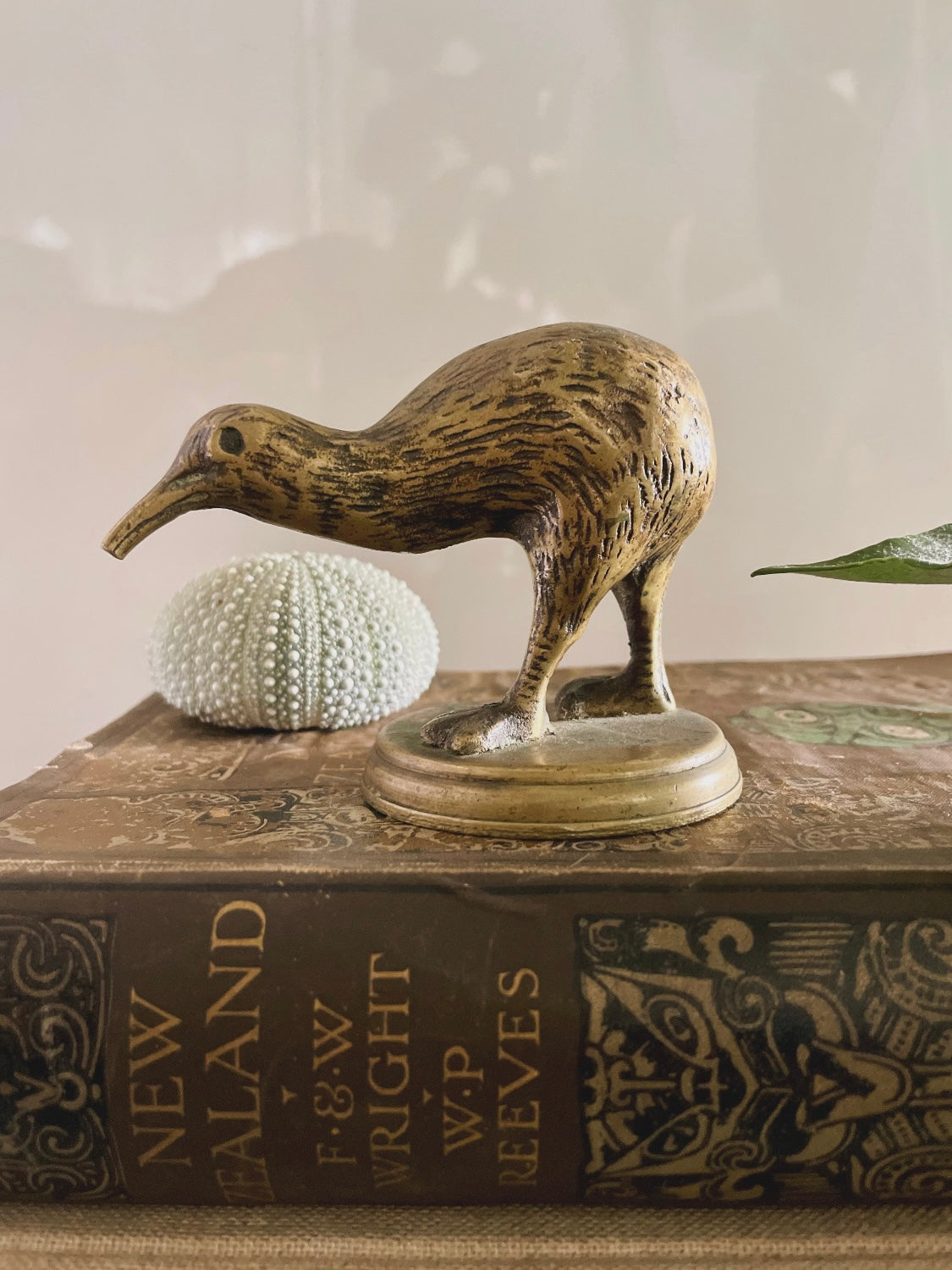 Vintage brass kiwi bird - New Zealand kiwi metal figurine / paperweight statue