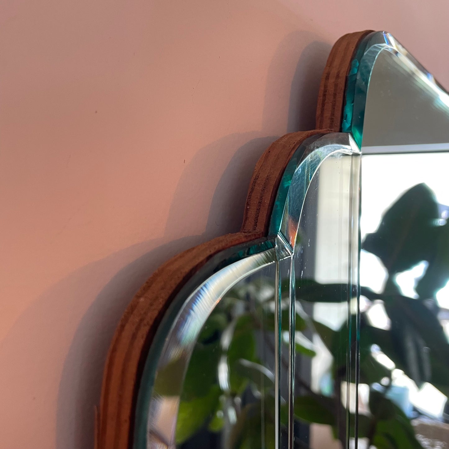 Falling water - Art Deco mirror in waterfall style