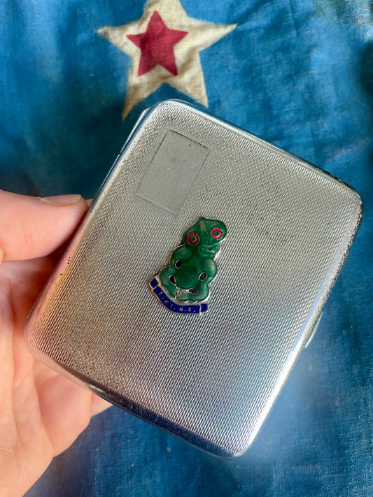 Rare WWII New Zealand tiki cigarette case / tobacco souvenir