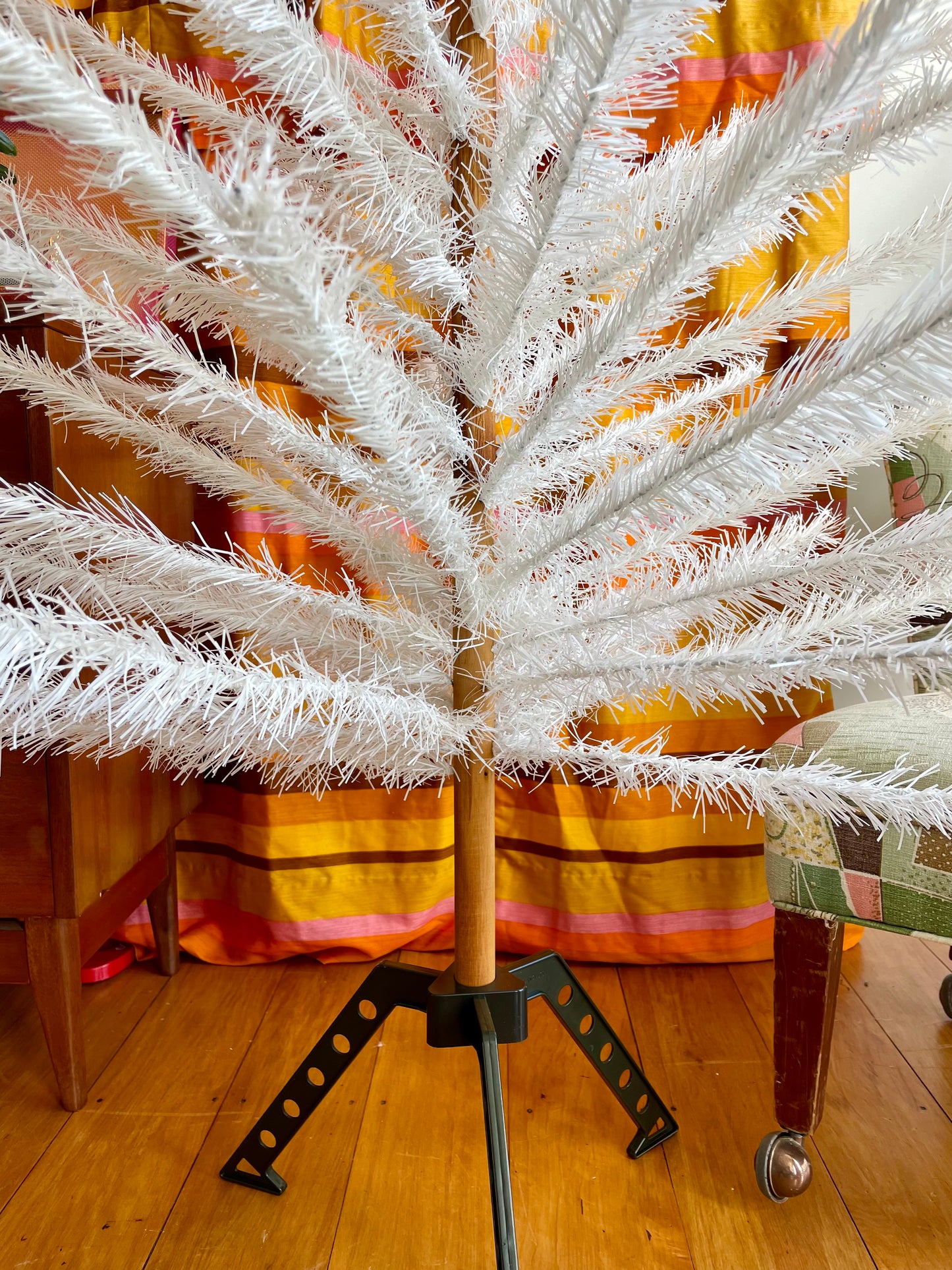 Snow White - 6 foot Vintage white Christmas tree - midcentury modern tinsel xmas tree