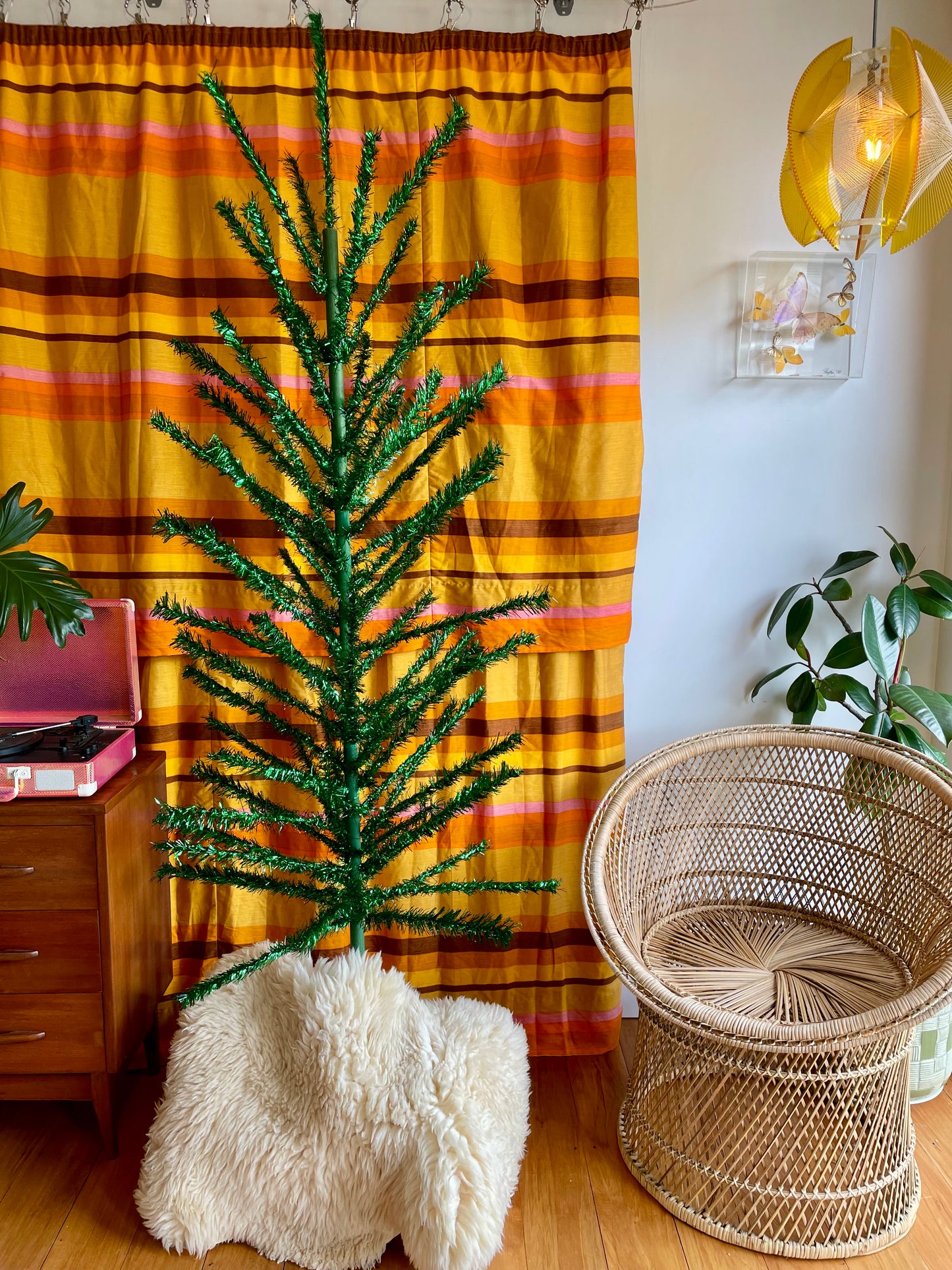 Shiny green vintage Christmas tree - 6 foot midcentury modern aluminum Xmas tree