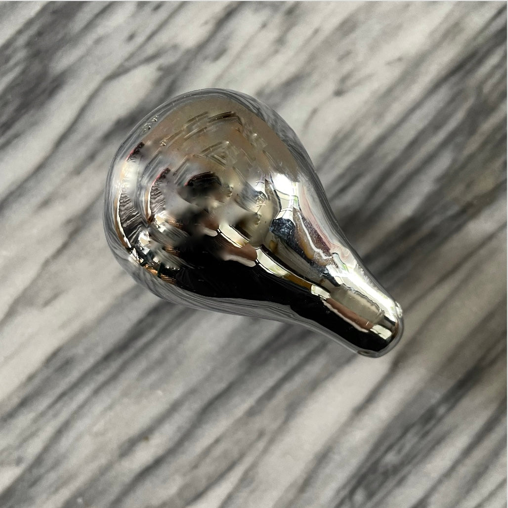 Vintage silver kiwi bird - New Zealand metal kiwi figurine / paperweight statue