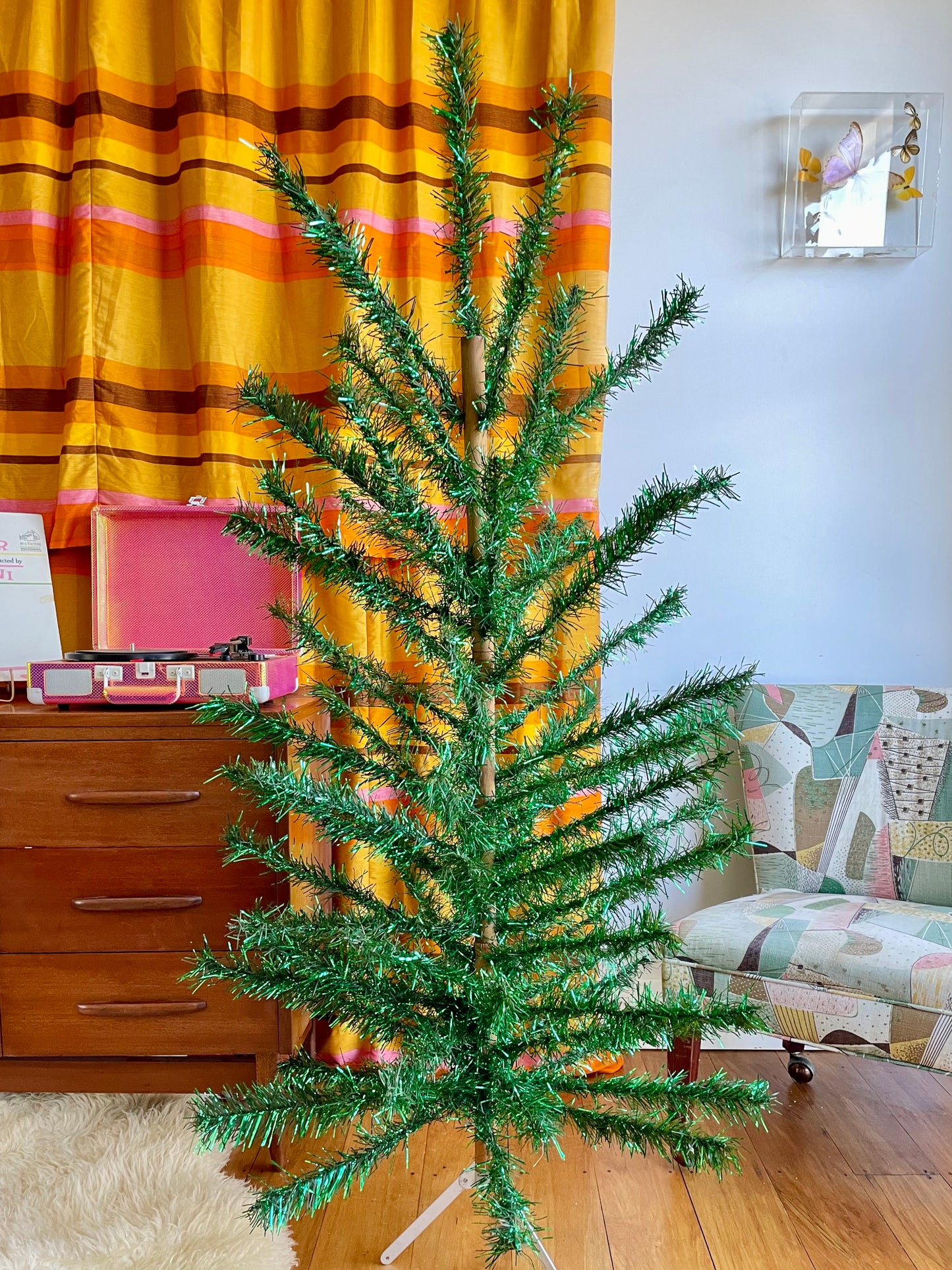 Christmas on the Bayou - retro MCM aluminum Christmas tree / tinsel xmas tree