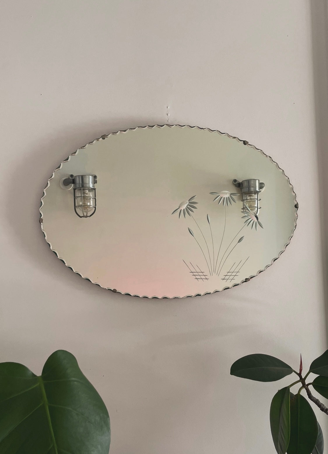Upsy-Daisy Mirror - retro oval mirror with scalloped bevels and etched floral design
