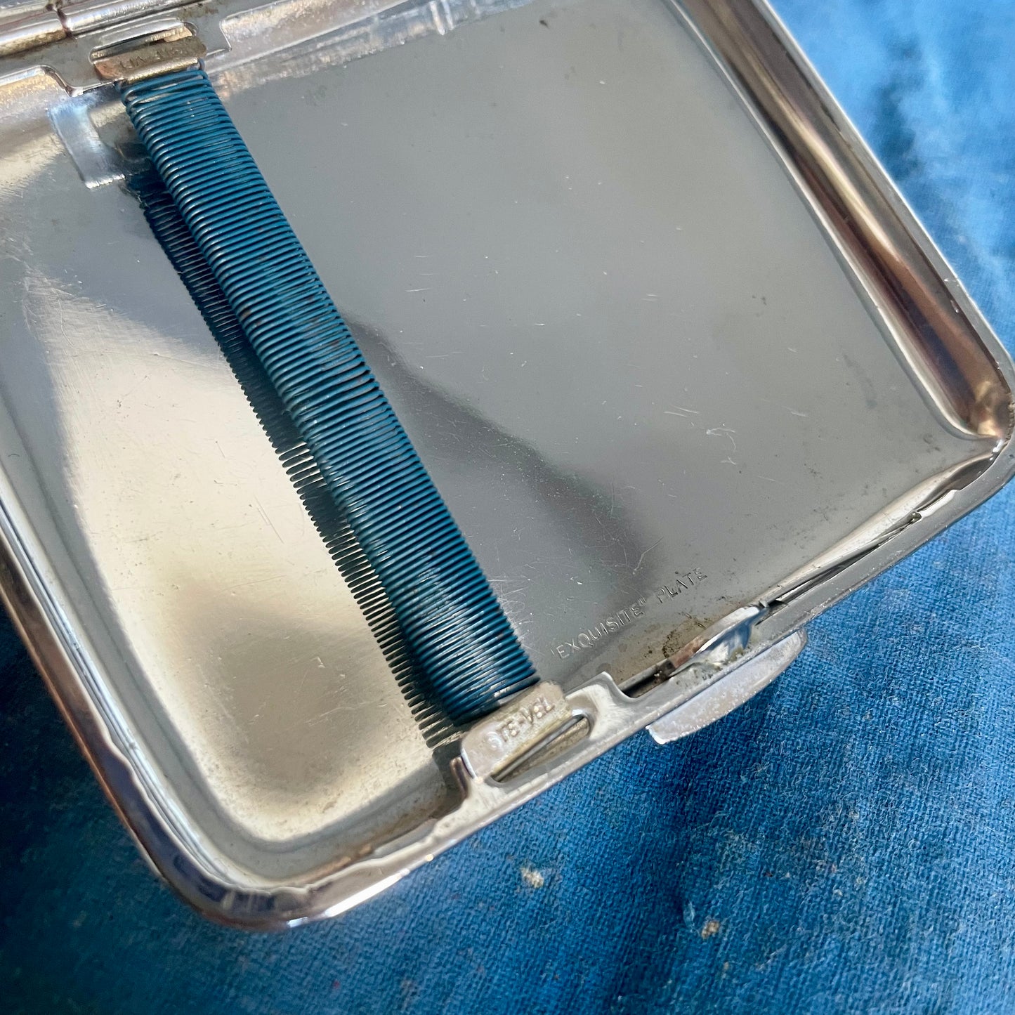 Rare WWII New Zealand tiki cigarette case / tobacco souvenir