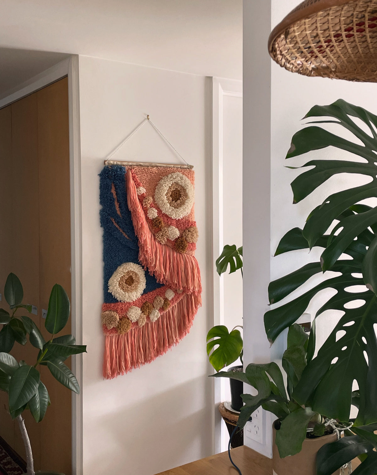 The Great Barrier Reef tapestry - vintage latch hook 3D macrame wall hanging
