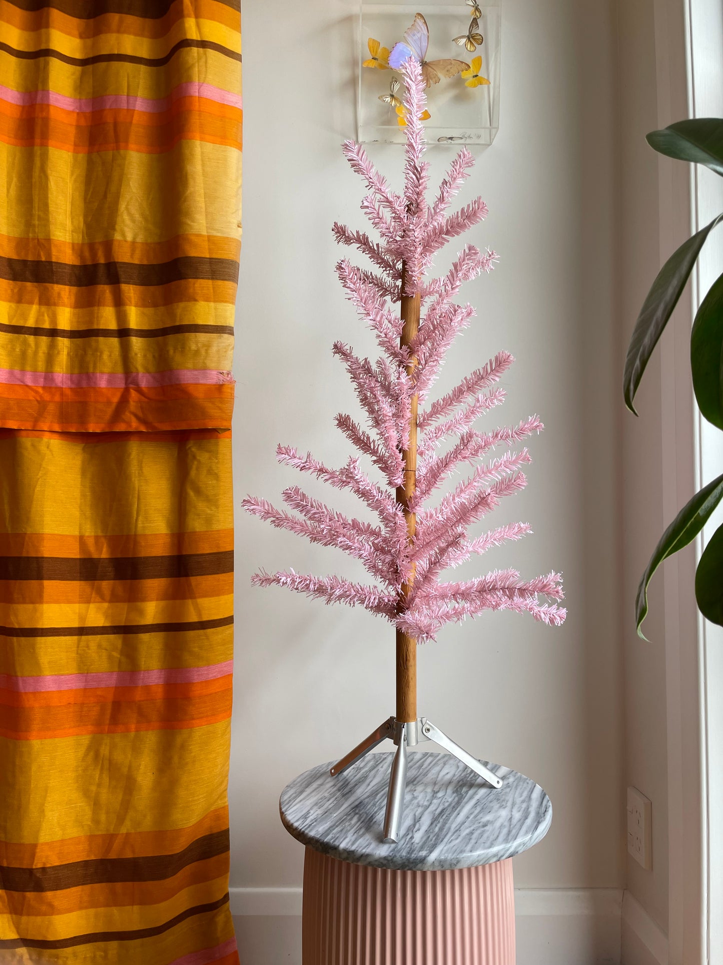 Pink Christmas tree - vintage 1980’s MCM-look Xmas tree