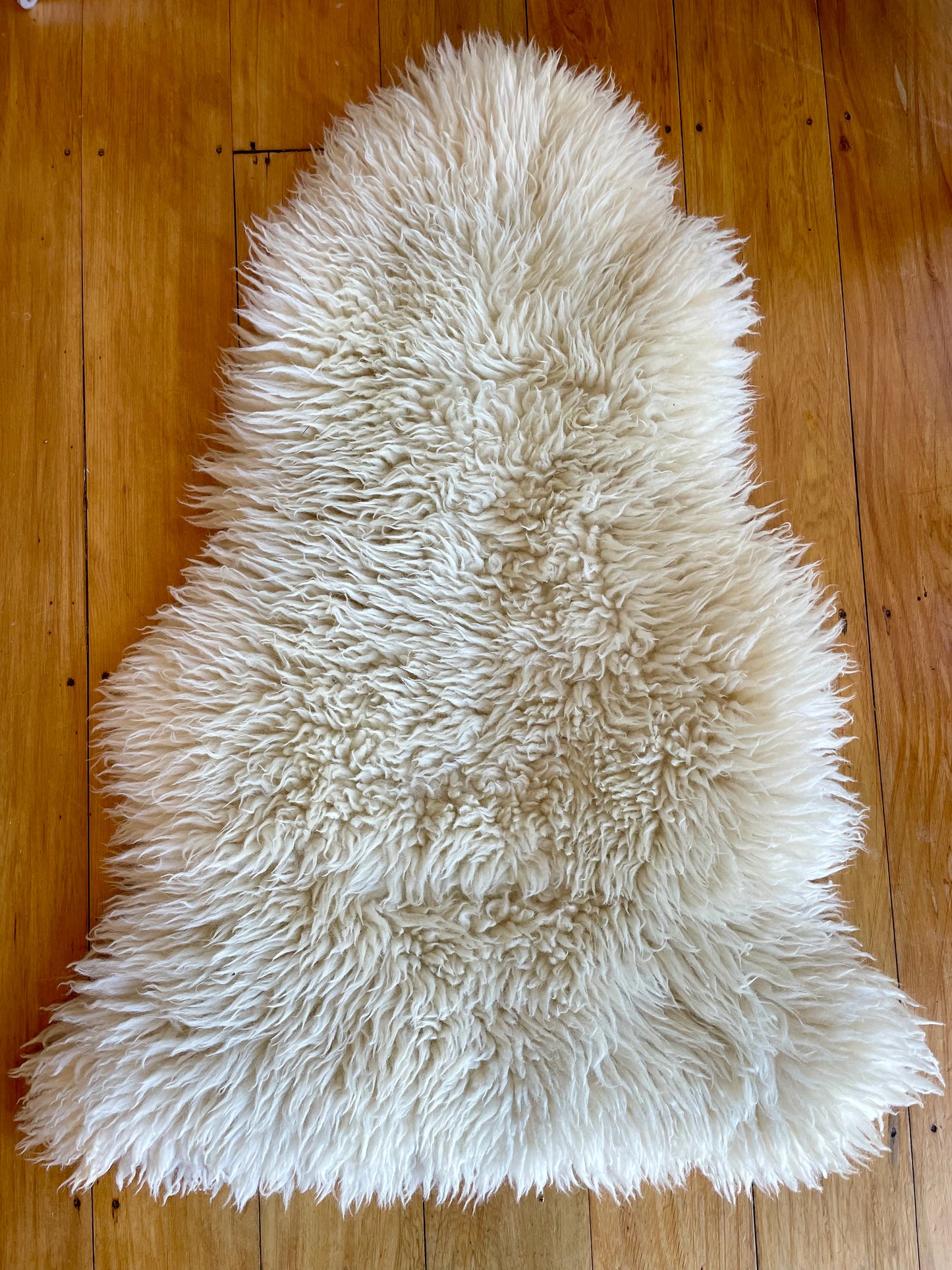 New Zealand Sheepskin tree skirt
