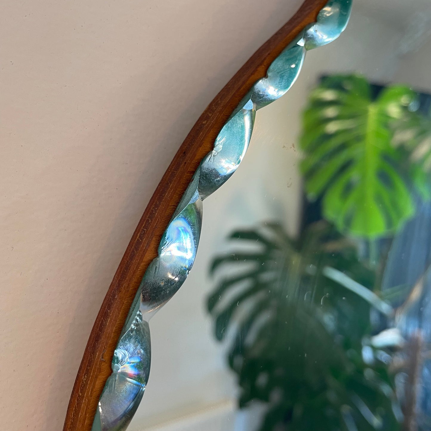 Cloud 9 - Art Deco mirror with scalloped beveled edges cloud shape