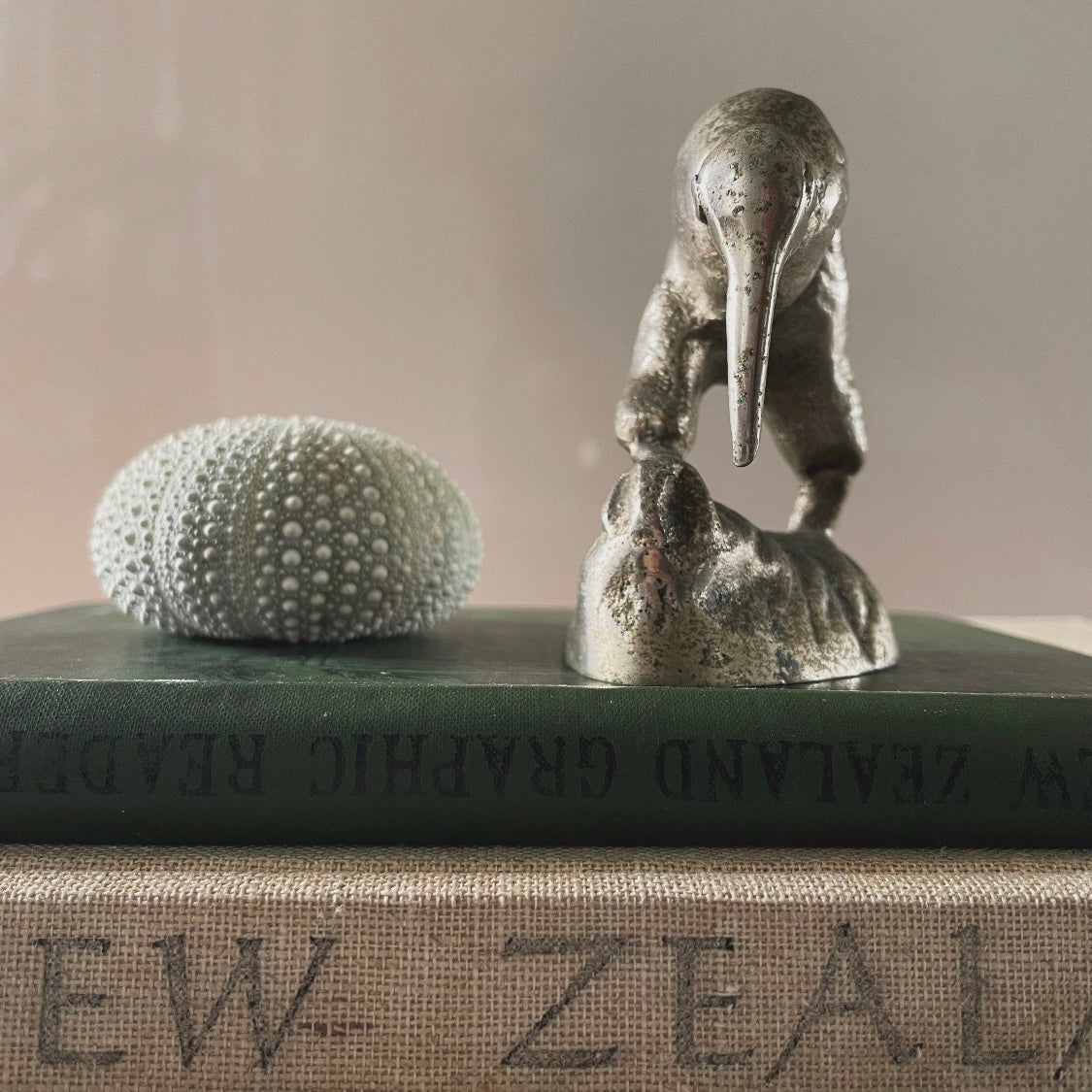 Vintage metal kiwi bird - New Zealand kiwi figurine / paperweight statue