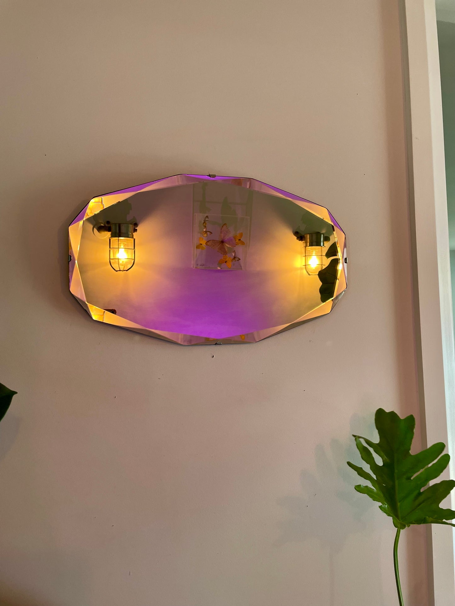 Art deco mirror with diamond faceted beveled edges and 12 sides - horizontal