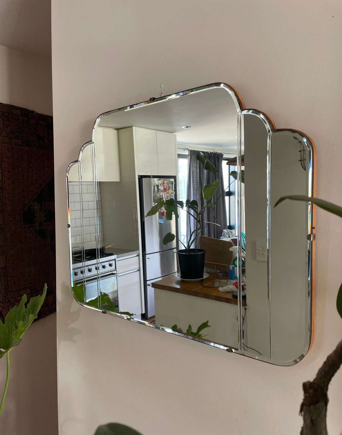 Falling water - Art Deco mirror in waterfall style
