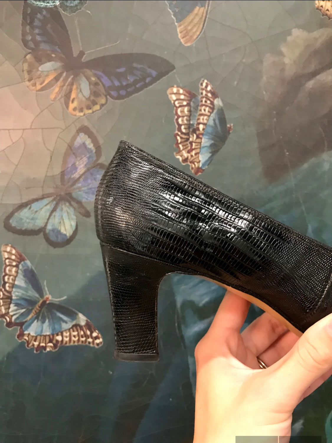 Size 7.5 / 8 - vintage black leather square toe heels with snakeskin embossing