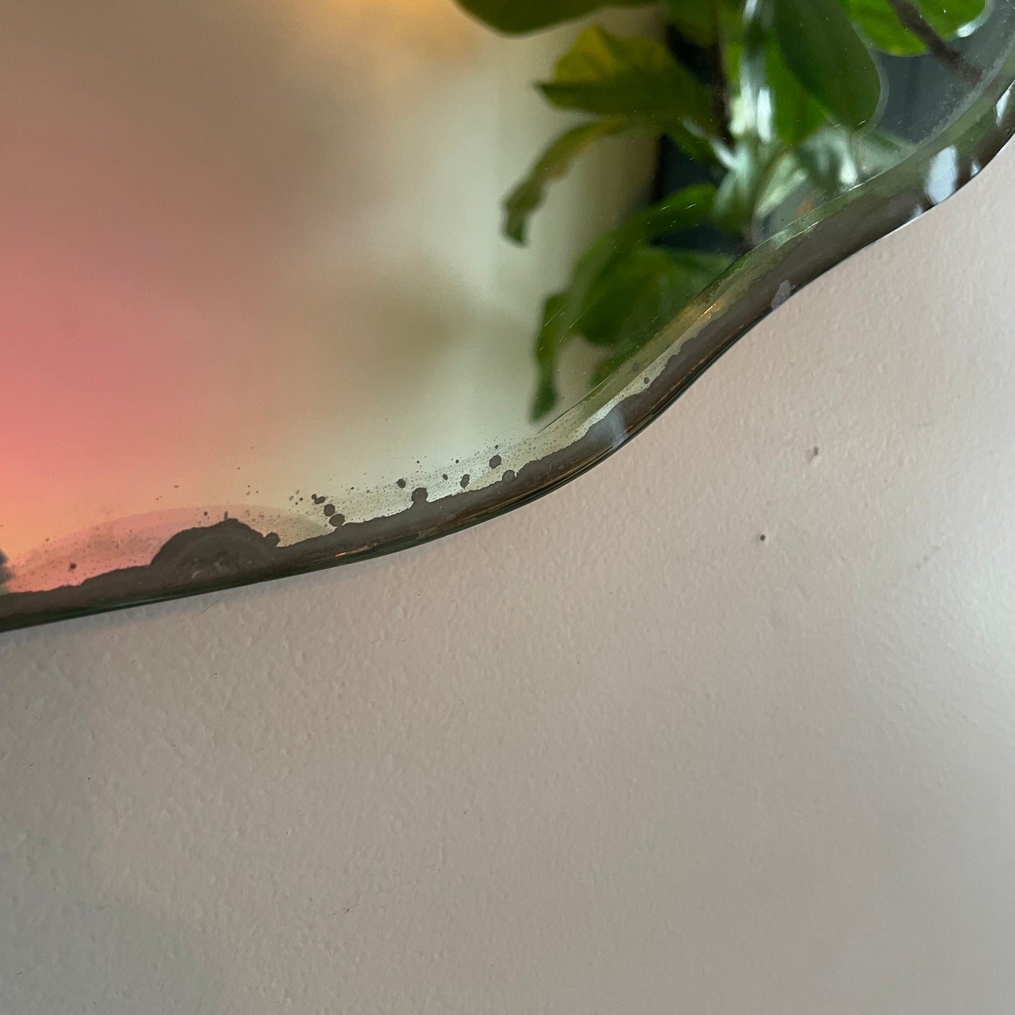 Wavy oval retro mirror - squiggle blob mirror