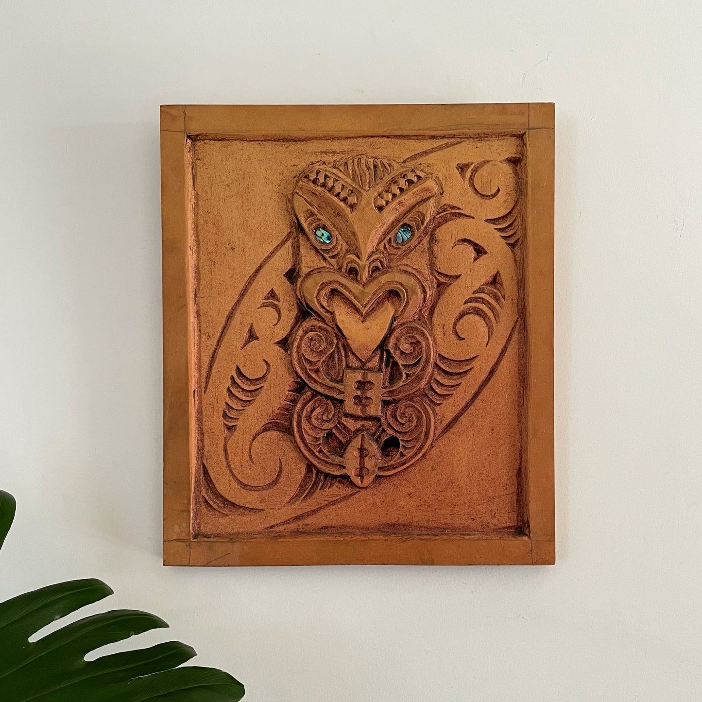 New Zealand Tiki carving relief art - Māori artwork