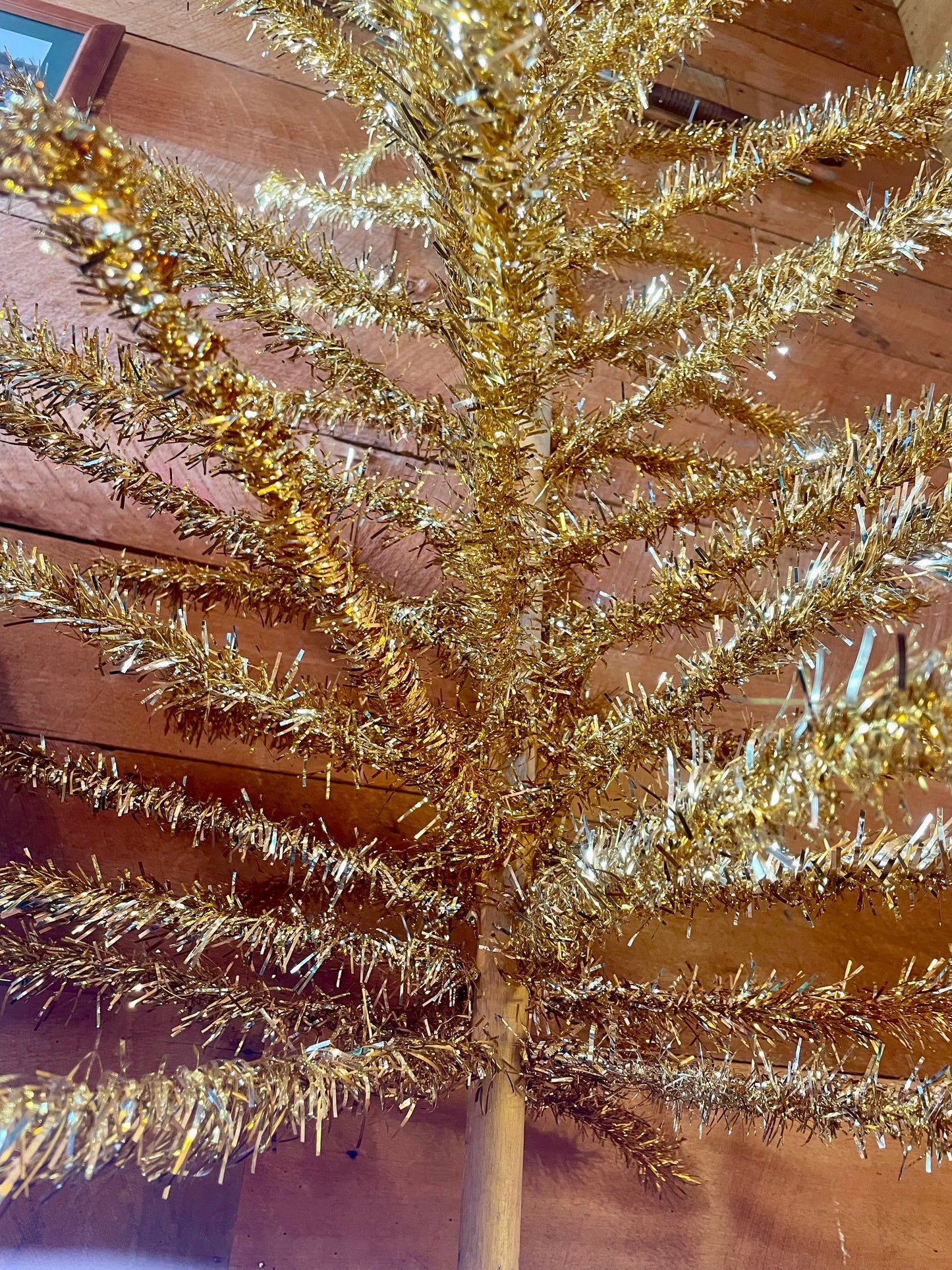 Rare 6’ Gold midcentury modern Christmas Tree - golden stainless tinsel Xmas tree