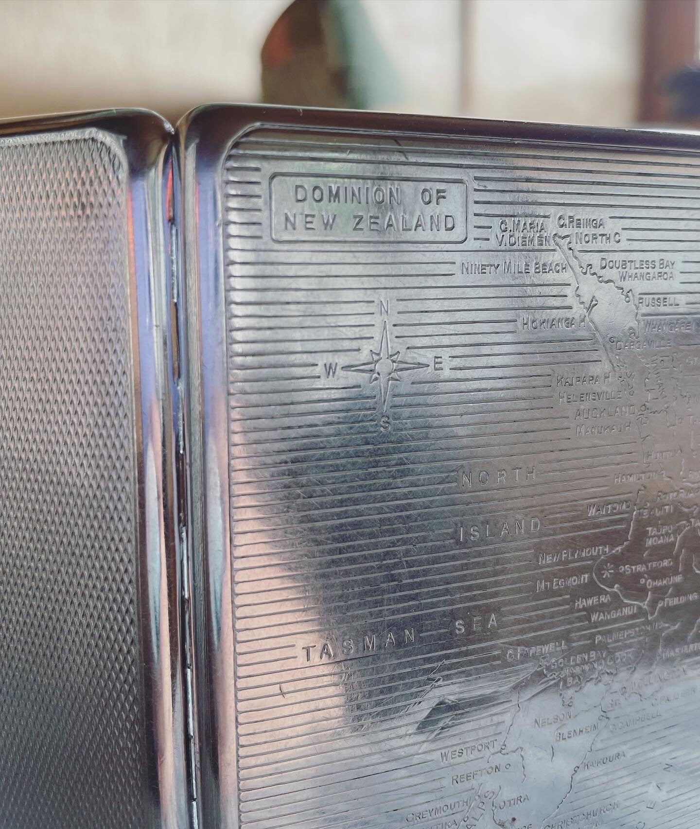 Rare New Zealand engraved cigarette case / metal wallet