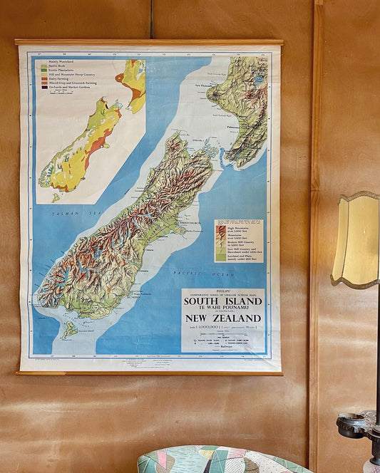 New Zealand geographic map - Large vintage hanging map of NZ - South Island chart