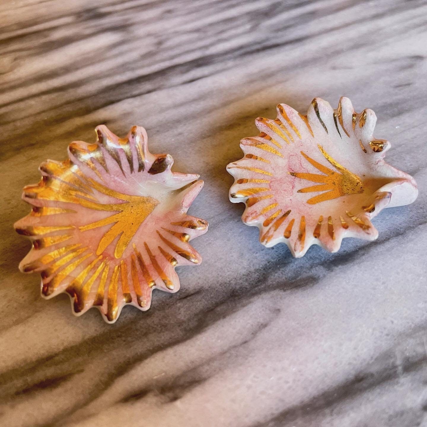 Sea Blossom - vintage ceramic earrings in blush pink & gold