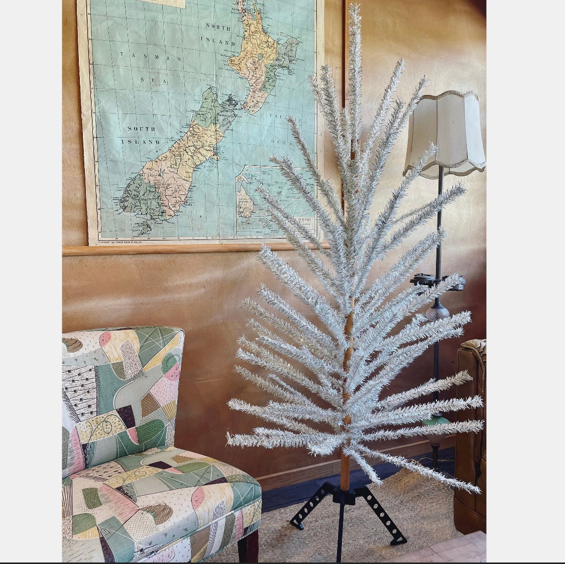 Snow White - 6’ tall midcentury modern silver and white tinsel xmas tree - aluminum Christmas tree