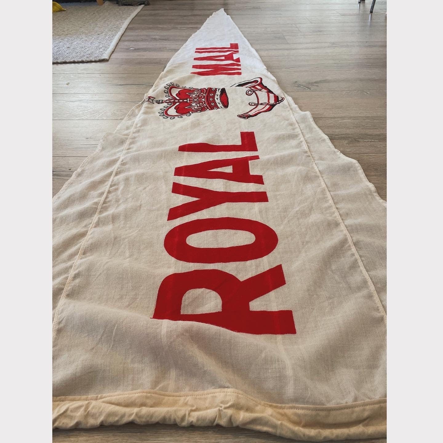 Vintage Royal Mail pennant flag - United Kingdom RMS nautical ship flag